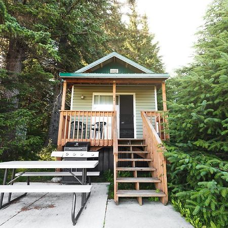 Cabin 1 Lynn View Lodge Haines Bagian luar foto